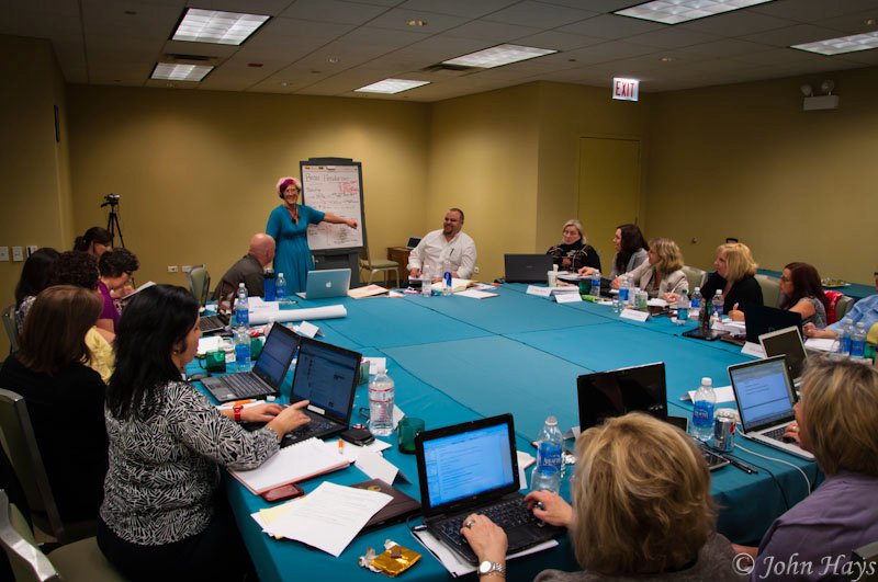 221075_186715601379061_106943282689627_589944_7941209_o