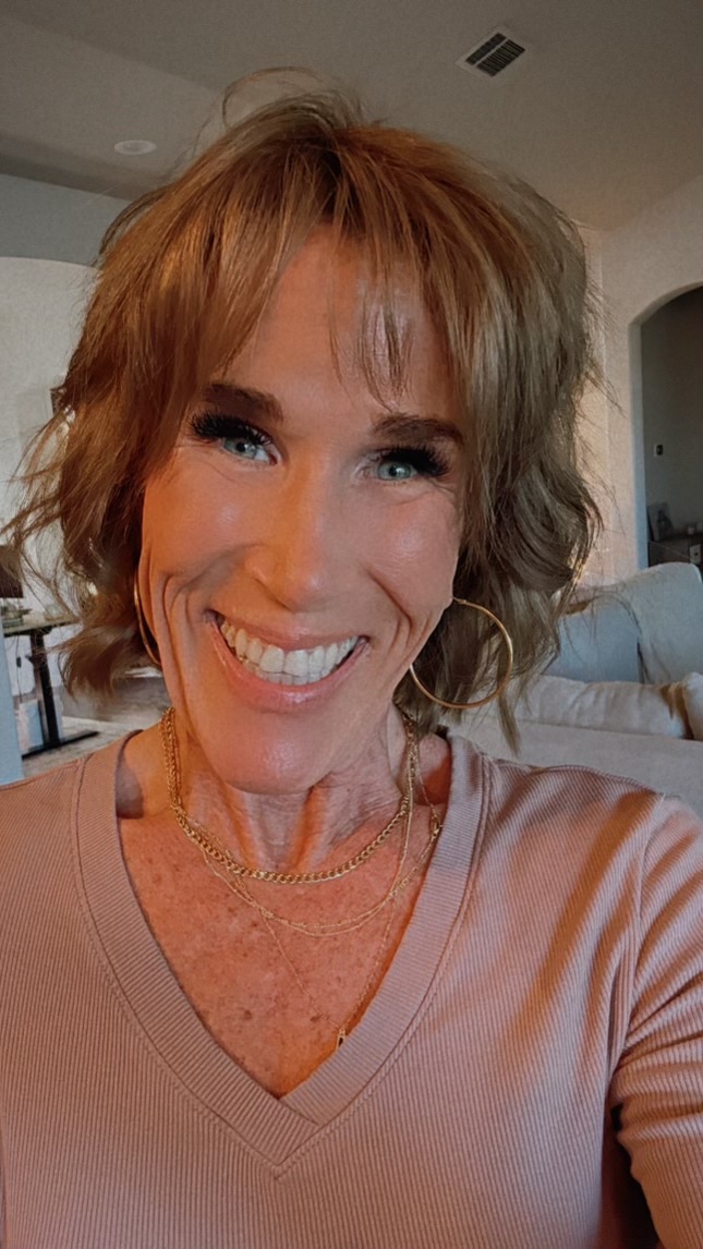 Sandi Krakowski